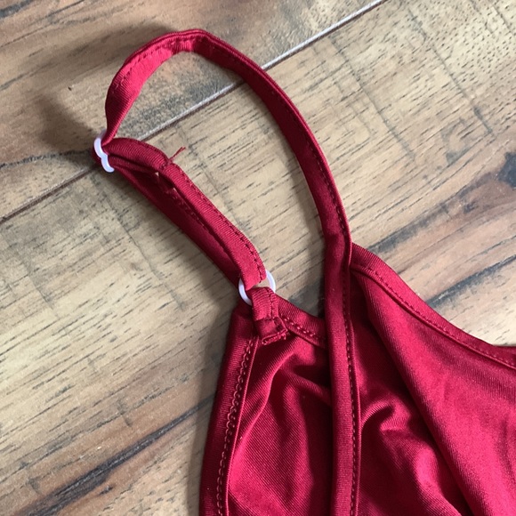 Red tank jumpsuit NWOT fits like a large/XL - Picture 4 of 15